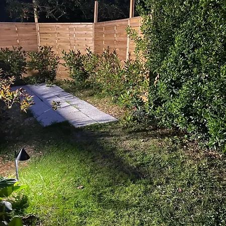 Le Cocon - Proche Gare Avec Jardinet - 2 Adultes Et 1 Bebe * Bois-le-Roi (Seine-et-Marne)